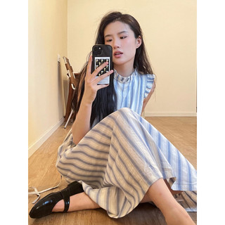 [Linin] Váy đi nghỉ bên bờ biển Nhật Bản Cảm giác cao cấp sọc xanh nhỏ tay bay Váy không tay nữ