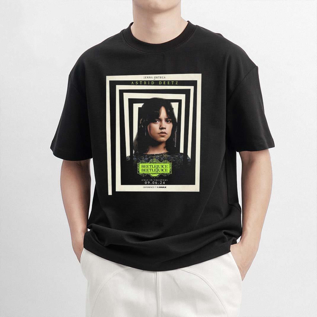 Áp phích nhân vật mới cho Beetlejuice 2 có sự xuất hiện của Jenna Ortega tại rạp hát vào ngày 6 thán