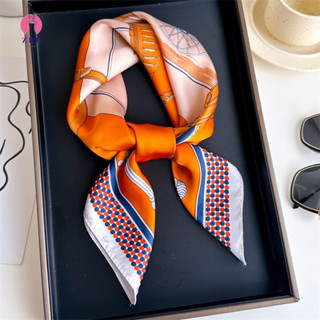  Phong Cách Mới Lily In Hình Vuông Khăn 70 * 70cm Xuân Hè Chống Nắng Mô Phỏng Khăn Lụa Thời Trang Phù Hợp Với Khăn Nữ Khăn quàng Trang Trí Khăn quàng Đầu Tóc 