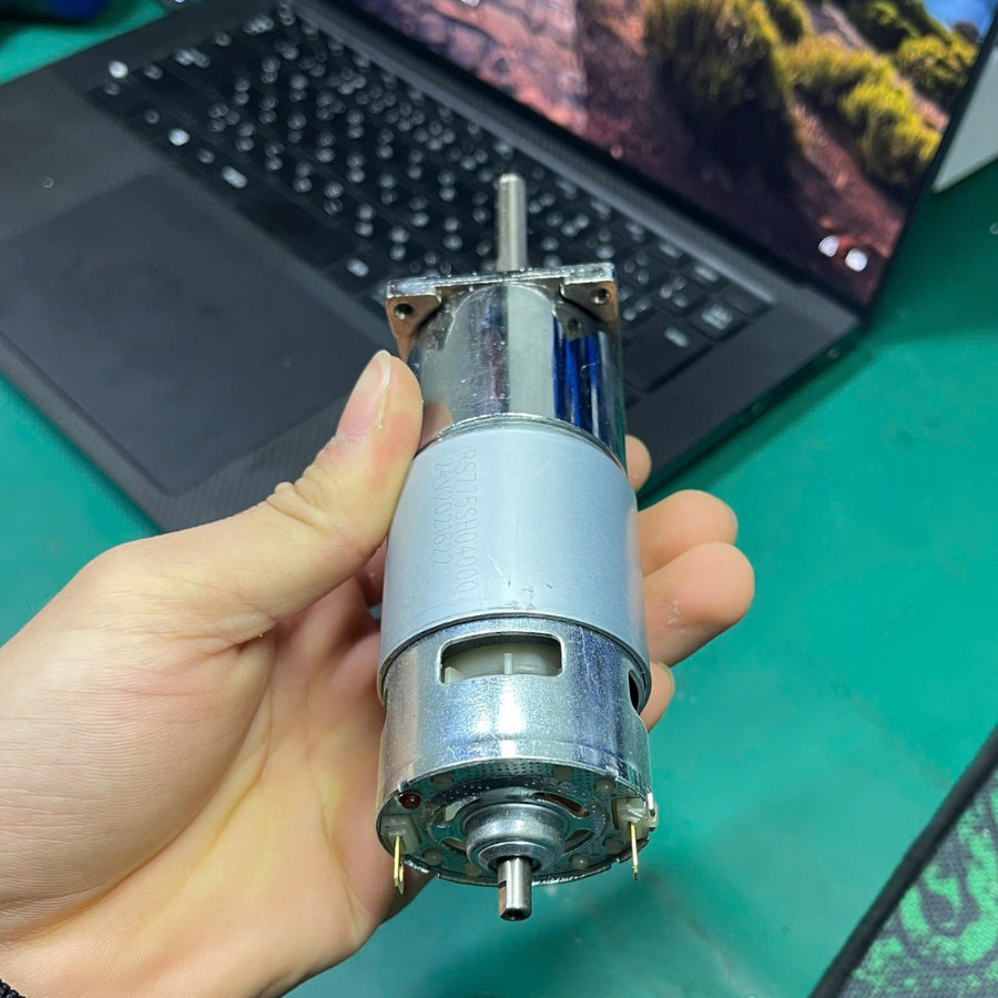 Động cơ giảm tốc DC 775 42mm bánh răng kim loại Động cơ 12V24V775 Động cơ giảm tốc DC mô-men xoắn ca