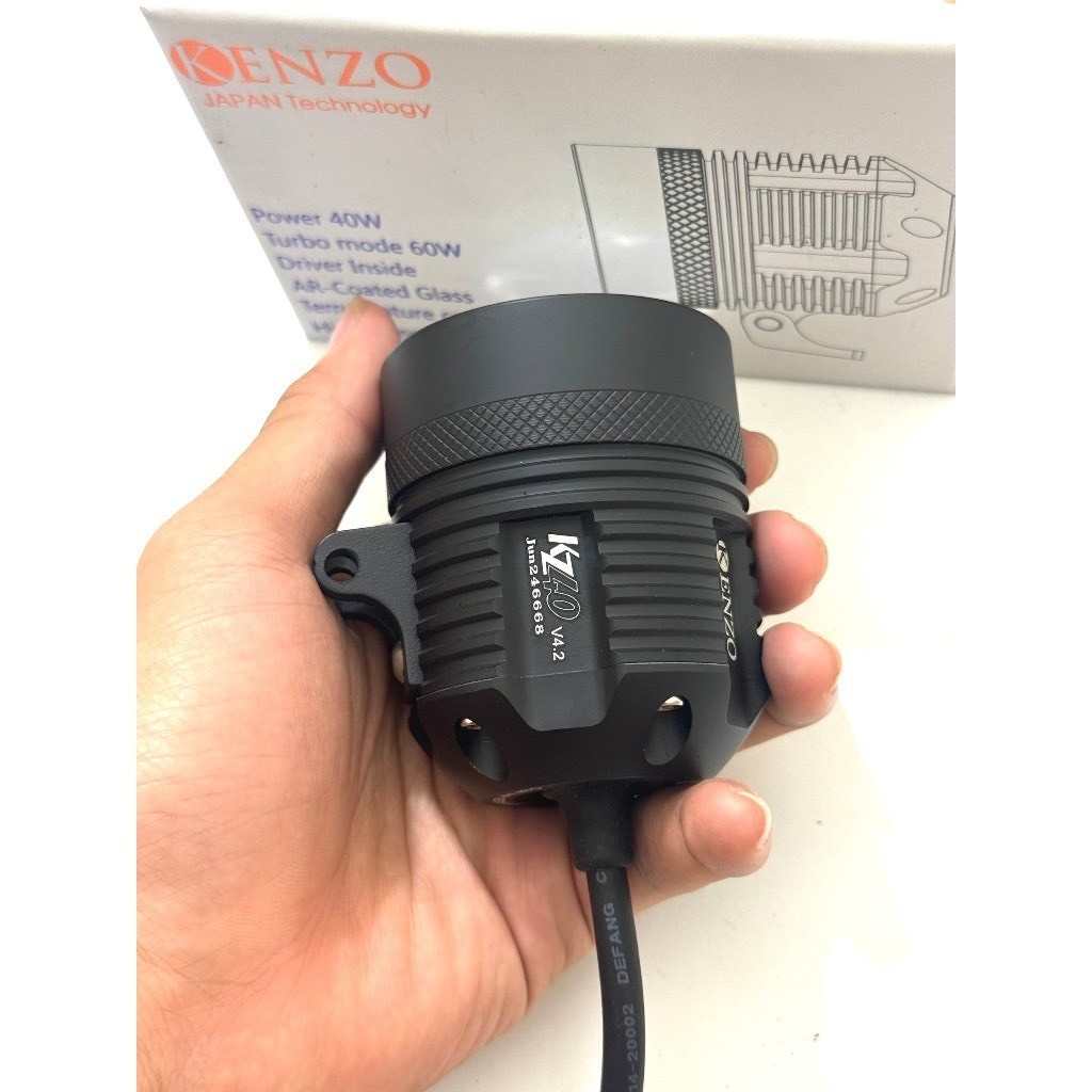 Đèn trợ sáng l4x Kenzo-V40 ánh sáng trắng dành cho oto, xe máy