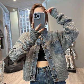Áo Jacket mẫu ngắn thời trang rộng rãi thích hợp thiết kế Jiashucheng Áo khoác dệt kim ghép denim cổ điển mẫu mới mùa thu cho nữ
