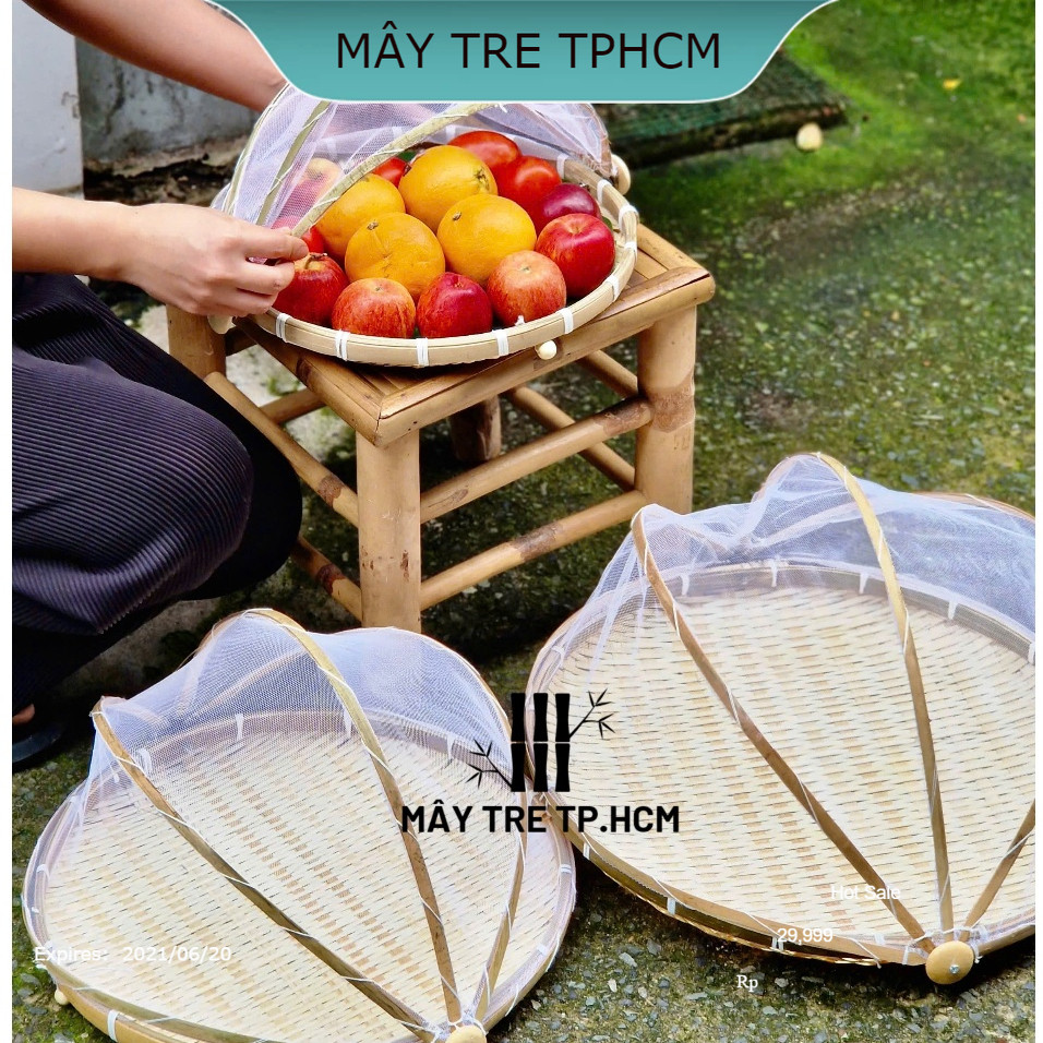 Mẹt tre căng màn, mẹt có mùng che đậy tránh côn trùng, dùng đựng thức ăn trái cây tiện lợi