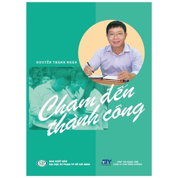 Sách - Chạm Đến Thành Công - Bìa Cứng