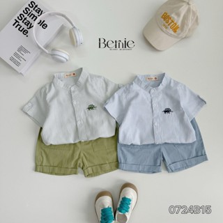 Set sơ mi tay ngắn cổ trụ kẻ sọc thêu khủng long và cá sấu cho bé trai 9kg tới 25kg Bernie 1223B025