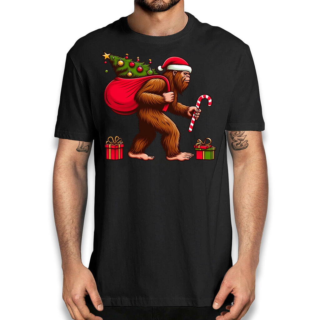 Áo thun Giáng sinh Santa Bigfoot - Xmas Tree Lights Sasquatch Tee