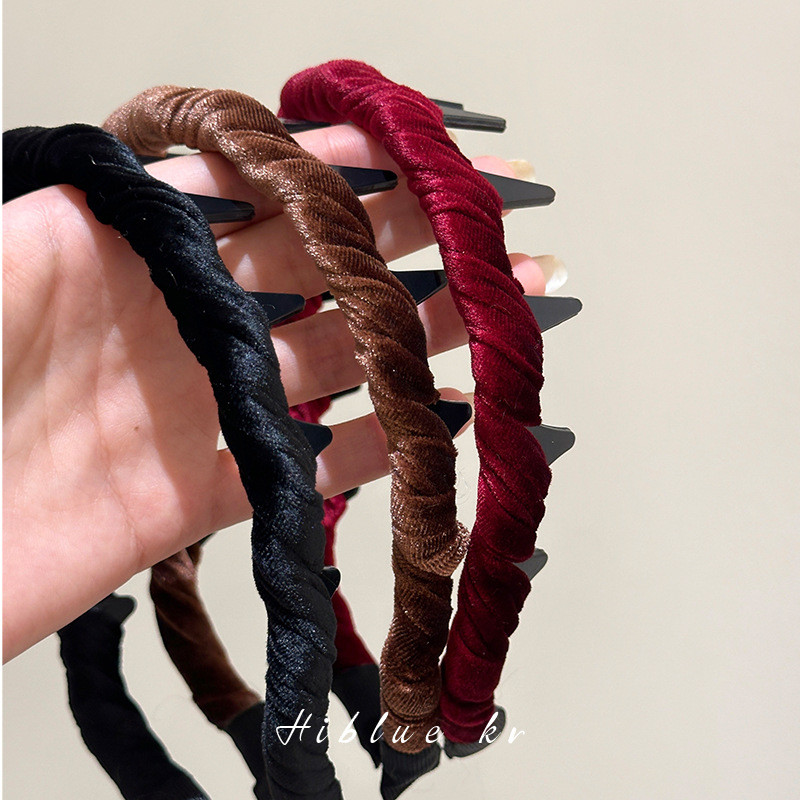 Băng đô đầu lâu cao màu đỏ có băng đô chống trượt răng