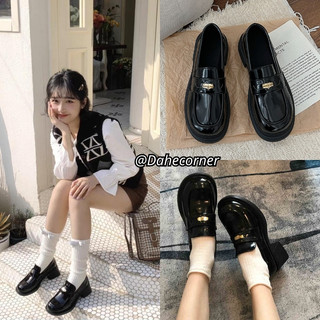 Giày Moca mũi tròn đế dày da bóng đính khuy kim loại mạ vàng giày loafer phong cách Retro MR8 Dahe Corner