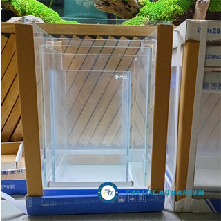  Bể kính siêu trong trụ đứng 15 cm  15x15x25 nâng đáy 2cm : kính dán siêu nét bể cá cảnh thủy sinh 