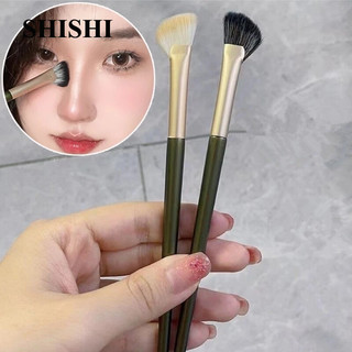 1 Cọ Trang Điểm Tạo Khối Cho Mũi Tiện Dụng GM24511N0