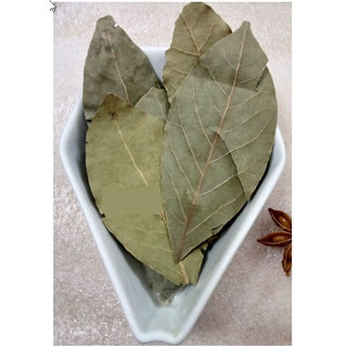 Lá Nguyệt Quế hoặc lá Leaf (50gr-100gr)