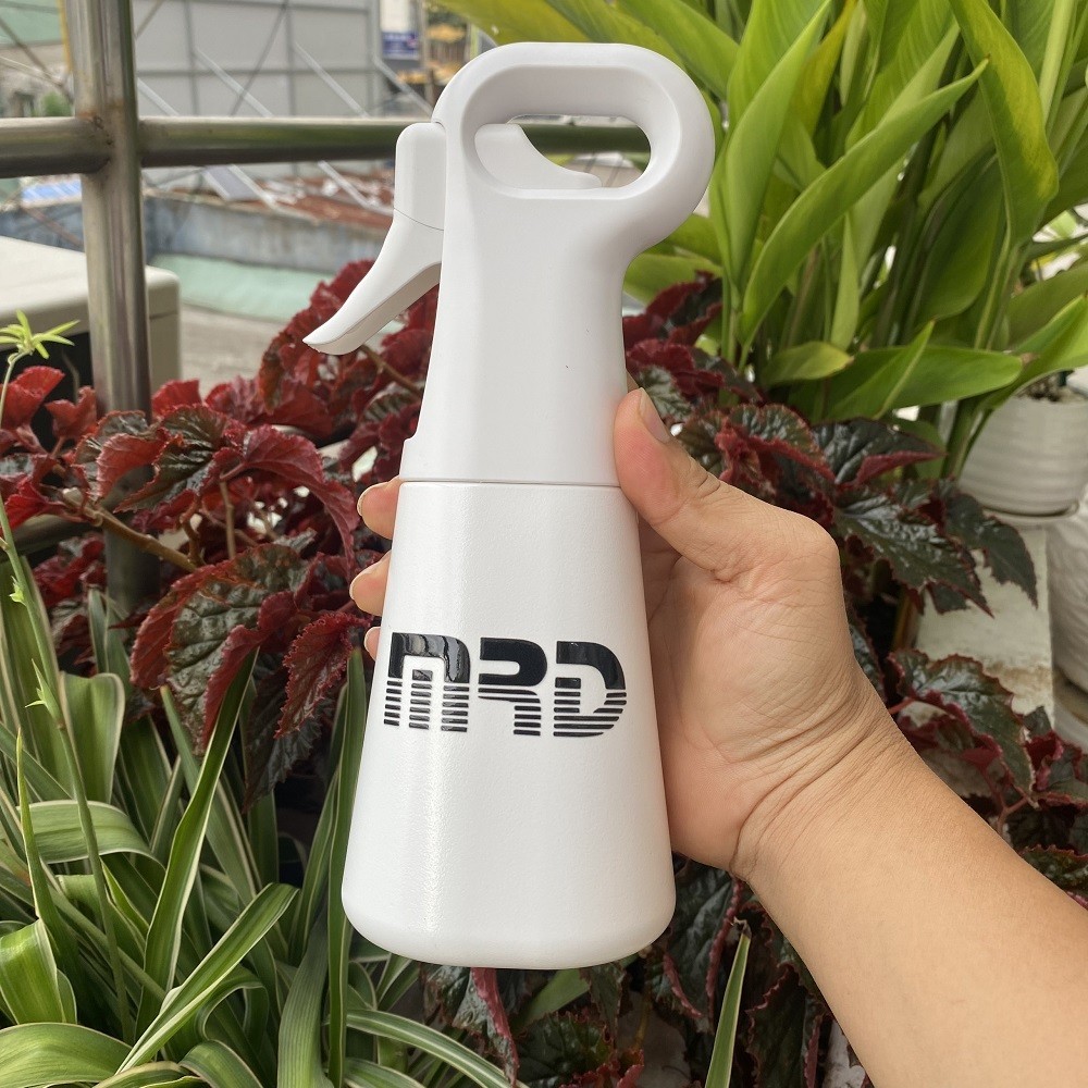 Bình Xịt Tóc Phun Sương Nano MRD Pro Màu Trắng 300ml