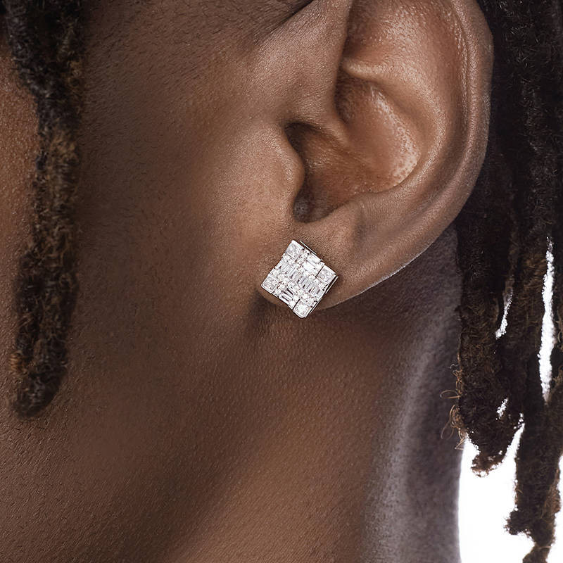 2024 New Earrings for Men and Women Hip Hop European and American Style Personalized Design High-Gra