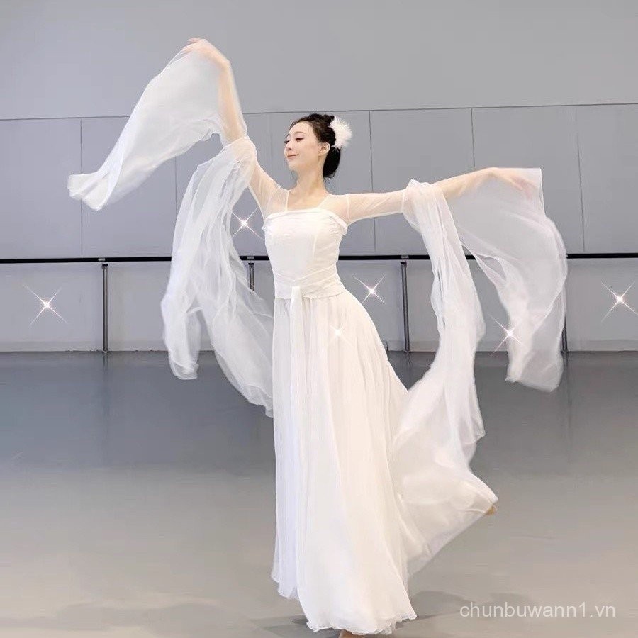 Classical Performance Costume for Women with Flowing Hanfu and Elegant Dance Veil