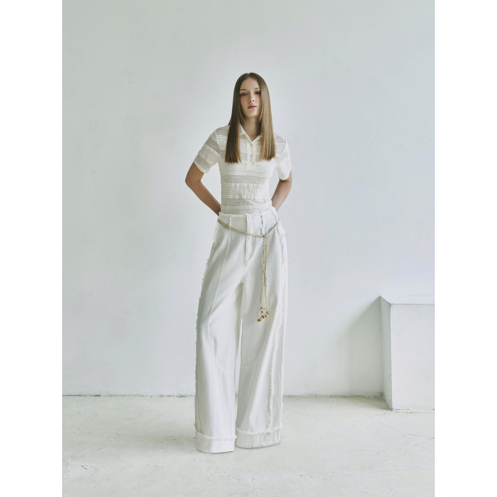 [DEZUS] Áo Polo Ren Sọc Ngang Xuyên Thấu  - NOA SHIRT - Y1SW250309