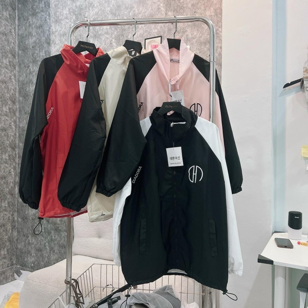 [S01] Áo khoát gió nữ phối tay thêu chữ diadora cổ trụ chuẩn shop cá tính-A2198