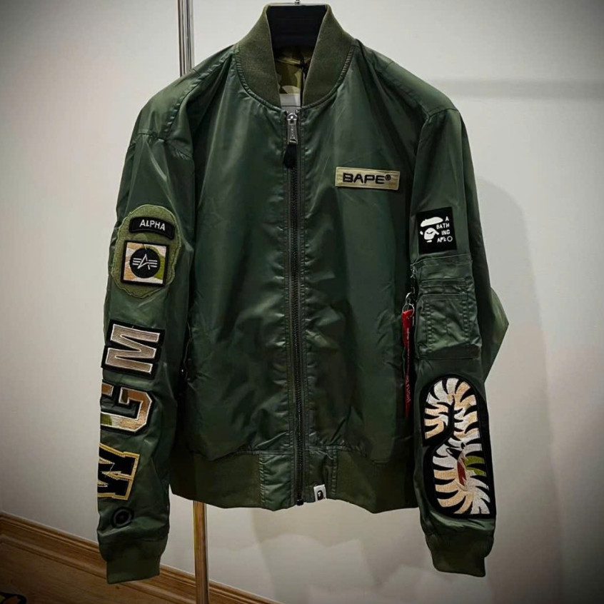( Unisex) Áo Bomber Cá Mập Bape Xanh Rêu . Áo Khoác Gió Dù 2 Lớp Dày Dặn Dáng Rộng