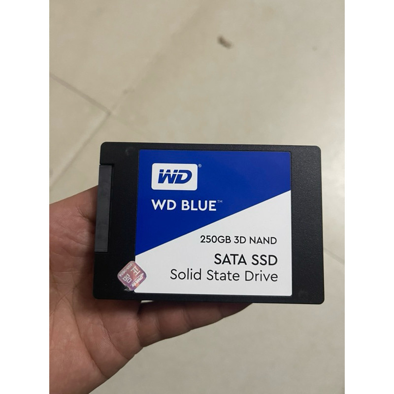 Ổ cứng SSD WD Green 250gb, 500gb hàng tháo máy.
