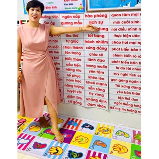  Decal tranh dán tường nhập tâm cho bé yêu giai đoạn cửa sổ vàng 10 tranh 