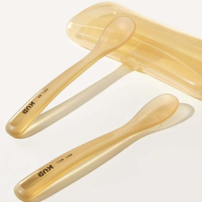 Set Thìa Mềm Silicon Cho Bé Sơ Sinh Siêu Mềm Cao Cấp KUB Thìa Cho Trẻ Sơ Sinh Ăn Dặm Có Hộp Bảo Quản