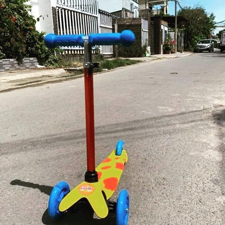 Xe Scooter Grow Cho Bé mới