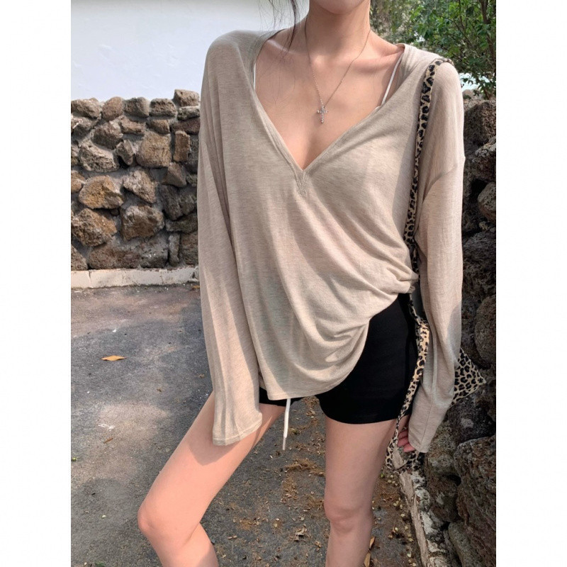 Áo chống nắng lệch vai cổ v Ovesize Top Mỏng Tay Dài Phong Cách Mới Thích Hợp Mùa Hè | BigBuy360 - bigbuy360.vn