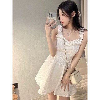 Váy Liền Màu Trắng, Váy Yếm Phong Cách Ngây Thơ  Công Chúa Mẫu Mới Mùa Hè Thích Hợp Cho Dáng Người Nhỏ