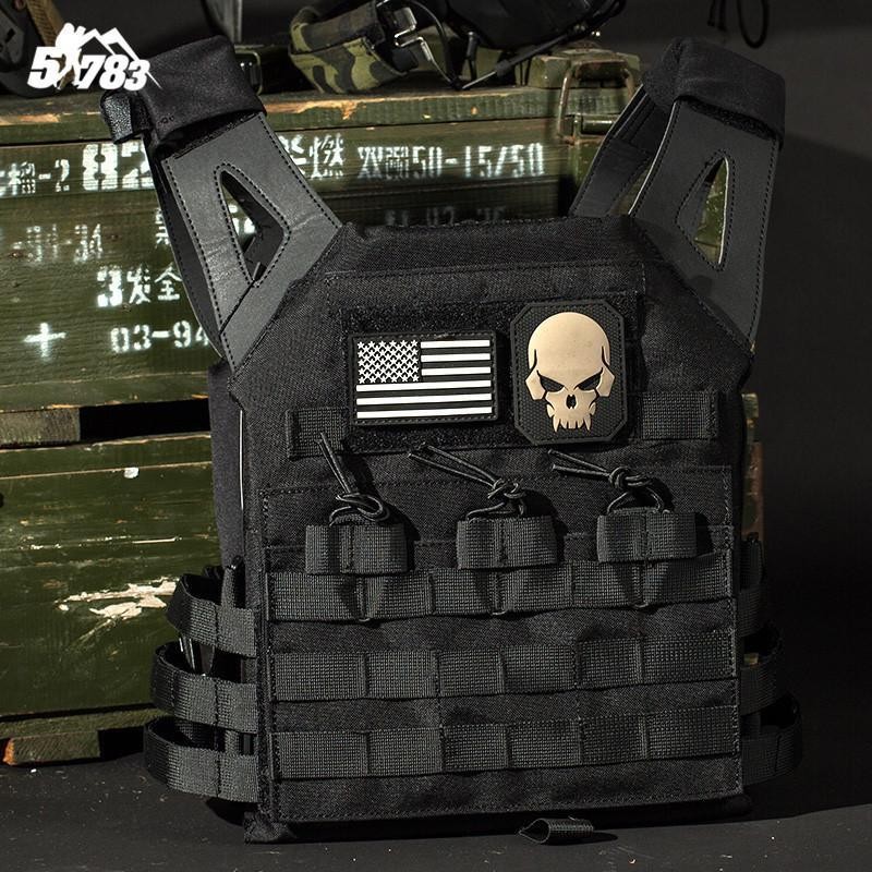 Sản phẩm ngoài trời: Vest JPC đa chức năng với nhiều màu sắc tươi sáng