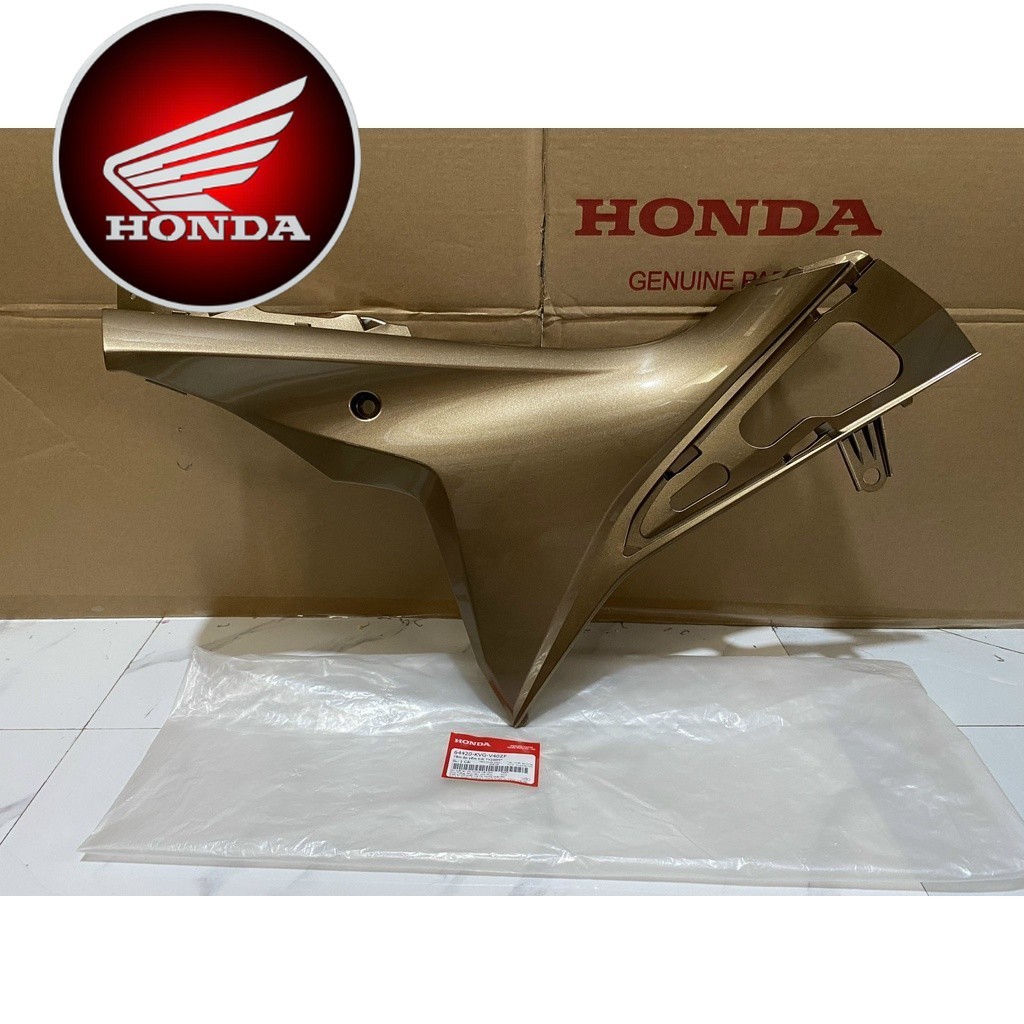 Tấm ốp yếm trong bên trái  Airblade 2011, AB béo màu đồng  *Y208M* (64420KVGV40ZF)