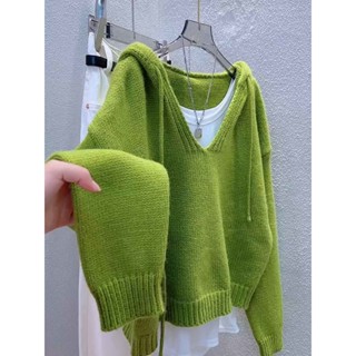 Xanh Lá Cây Cổ Chữ V Có Mũ Trùm Đầu Rời Lười Phong Cách Dệt Kim Nữ Thu Đông Phong Cách Mới Màu Trơn Bơ Xanh Áo Len Chui Đầu Nữ