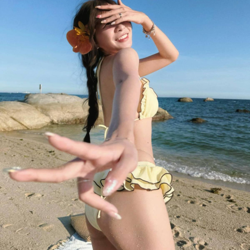 RICH-THEY Bộ Đồ Bơi Thời Trang Mùa Hè Mới Ba Màu Gợi Cảm Dễ Thương Bikini Ba Điểm Mặc Đi Biển-V472 | BigBuy360 - bigbuy360.vn