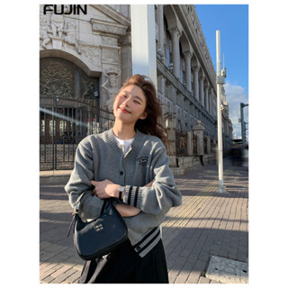 FUJIN áo len cardigan áo khoác cardigan phổ biến Fashion Cổ điển thời trang WLQ2491POL 39Z240925