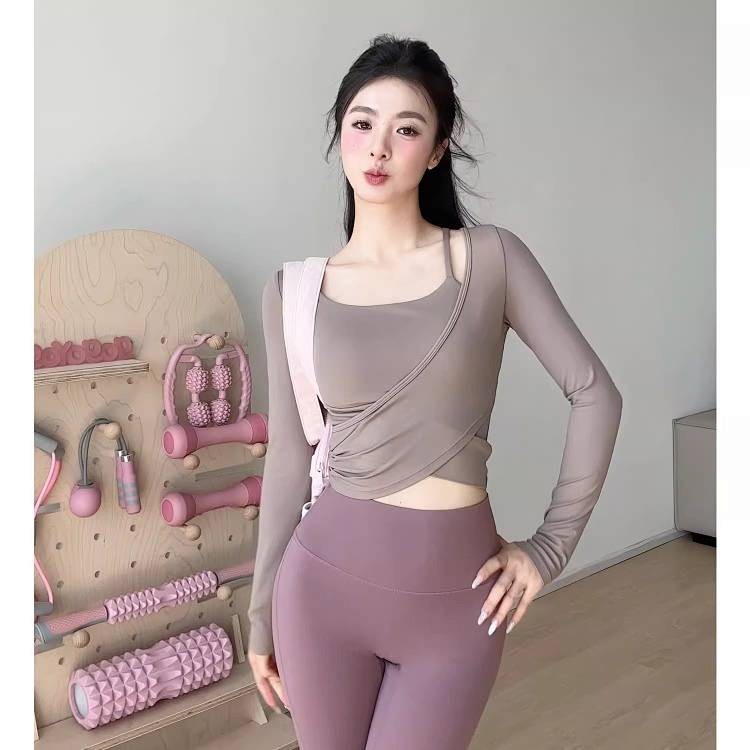 Spring, Autumn and Summer Exercise Yoga Clothes Top with Chest Pad Slim Fit Slimming Square Collar S