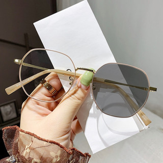 Kính cận thị quang sắc, kính cận thị chống ánh sáng xanh đổi màu, kính cận thị hoàn thiện học sinh, kính nam và nữ