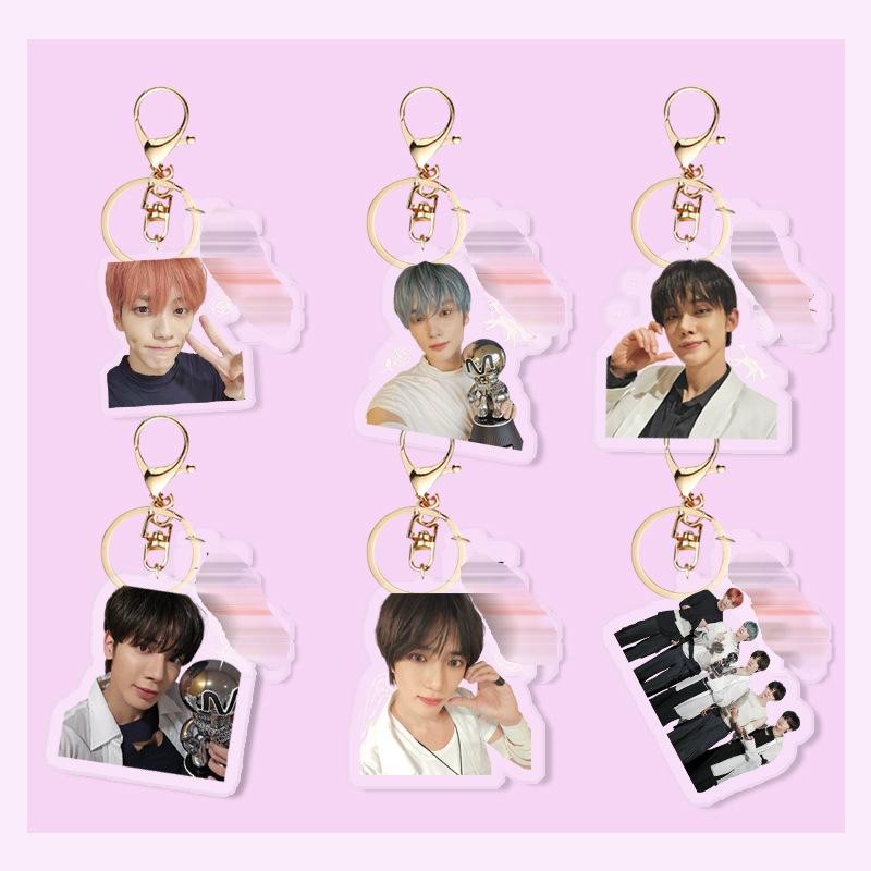 KPOP TXT Móc khóa acrylic tinh tế Móc khóa Lightstick Mặt dây chuyền móc khóa