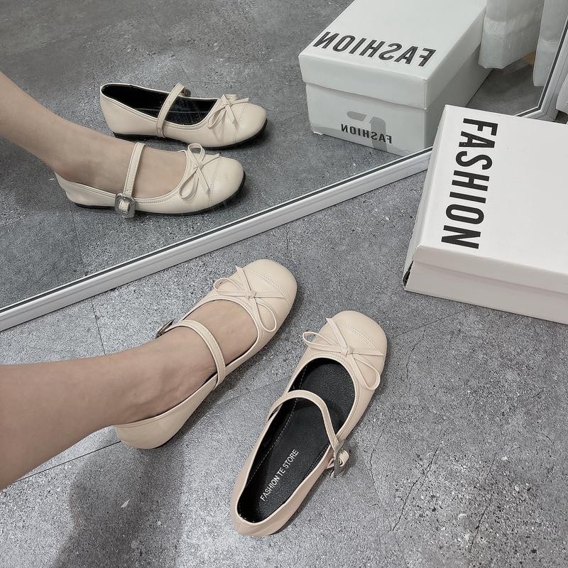 Giày búp bê nơ nhỏ quai ngang khuy vuông đế bệt mềm khóa cạnh LuxyShoes LX128