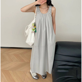 Mùa Hè 2024 ~ Đầm Vest Cổ Chữ u kiểu Pháp Mùa Hè Xếp Ly Không Tay Dài Kỳ Nghỉ Phong Cách Đầm Nữ Váy Dài