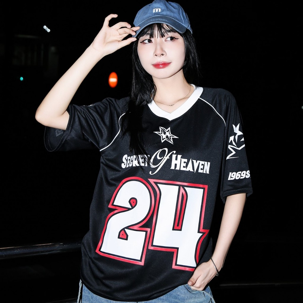 Áo Thun Bóng Đá 1969STUDIO Thể Thao Top Xu Hướng Nóng Cổ Trái Tim Dạng Rộng Nam Nữ Thời Trang - Số 2