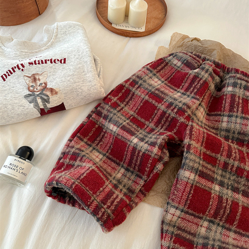 Quần nỉ kẻ caro màu đỏ mới cho trẻ em mùa thu đông TIINGXUYU quần ống rộng lót nhung dày giữ ấm cho bé gái