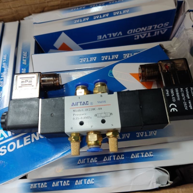 Van điện từ 4v230c-08 và khớp nối cắm ống hơi pu