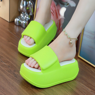 Dép Lê đi trong nhà và ngoài trời Đế dày 2024 nữ dép lê dễ phối thời trang mùa hè mẫu mới dép đi biển