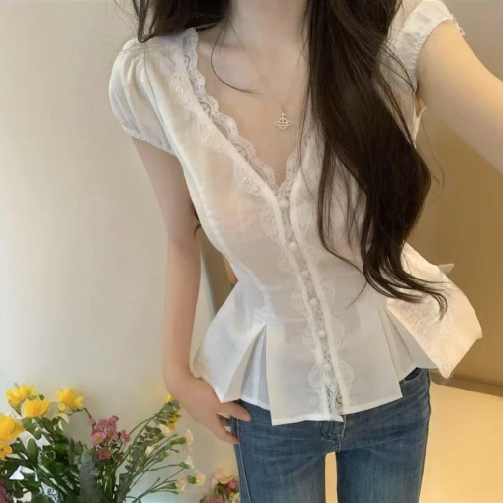Áo Kiểu Viền Ren Phong Cách Pháp Cho Nữ Tay Ngắn Ôm Dáng Mẫu Mùa Hè Mới Nhẹ Nhàng | BigBuy360 - bigbuy360.vn