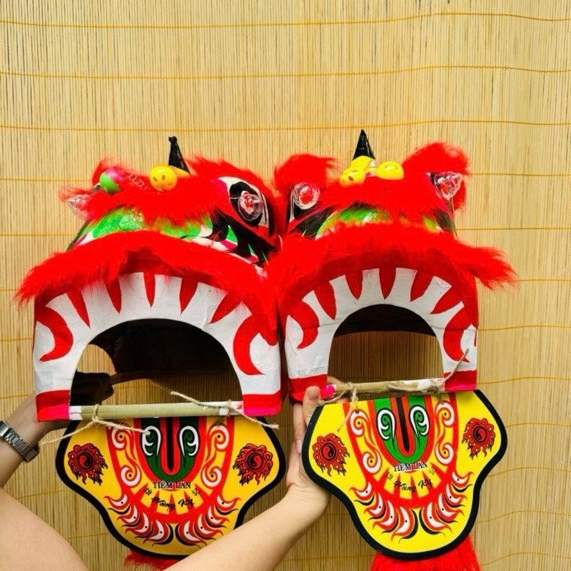 Đầu lân vẽ loại đẹp Decor vui trung thu  có đèn nhấp nháy