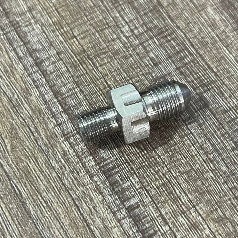 Ốc chuyển ren gắn dây dầu lắp heo 8.1