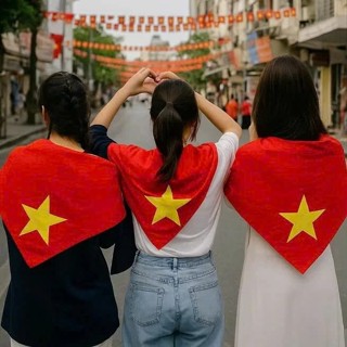 [Có Size] Khăn choàng cờ đỏ sao vàng, khăn quàng yêu nước tự hào việt nam, làm quà tặng, đi du lịch, lễ kỉ niệm 2/9 PK30