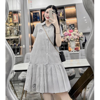 Váy kẻ prada sm