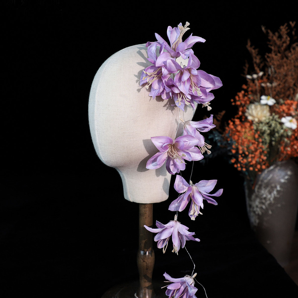 set hoa tím ghim cài tóc cô dâu tua rua hiệu ứng rơi tự nhiên chụp hình studio cưới concept - cd286