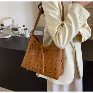 Túi Tote da PU thời trang dành cho nữ 2024, màu sắc: Đen, Trắng, Hồng, Nâu, Kích thước lớn, Đóng cửa kép, Cấu trúc mềm mại, Hoàn hảo cho vẻ ngoài đô thị hàng ngày