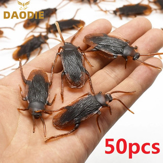 Bộ 50 Con Gián Giả Dùng Trang Trí Tiệc Halloween