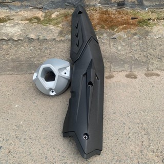 Ốp pô và chụp đích pô xe EXCITER 155 kiểu THÁI đích bạc